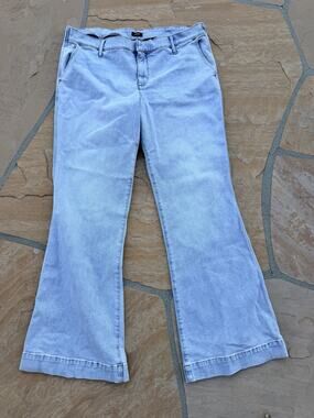 EXPRESS Mid Rise '70s Flare Jeans Women's Size 16R JW